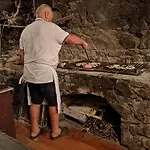 Luxury Uzorita Oda ve Kahvaltı 4*