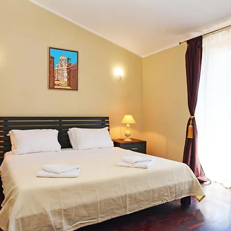 Luxury Uzorita