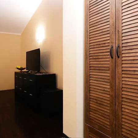 Luxury Uzorita Panzió 4*