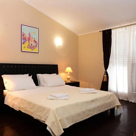 Luxury Uzorita ベッド・アンド・ブレックファスト シベニク