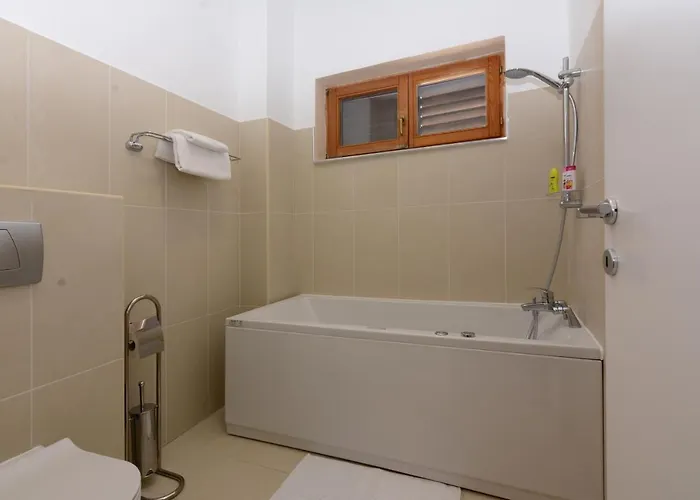 B&B Luxury Uzorita 시베니크