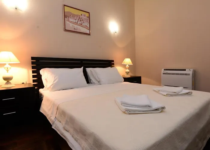 Luxury Uzorita Panzió